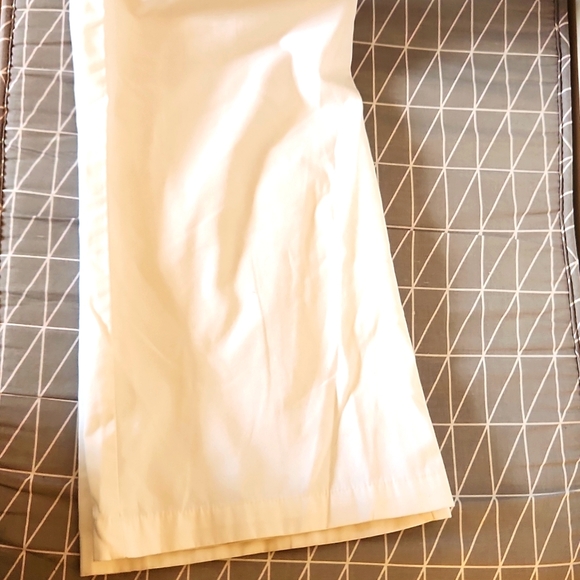 White Multipocket Scrub Pants - Picture 2 of 4